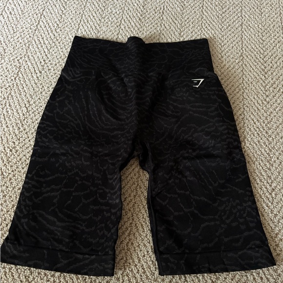 Gymshark Black Patterned Bike Shorts - Picture 1 of 4